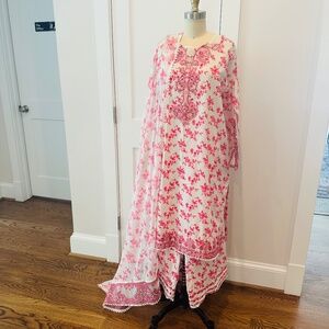 Brand New - Ethnic Cotton Lawn 3 Piece Pink Floral Suit
